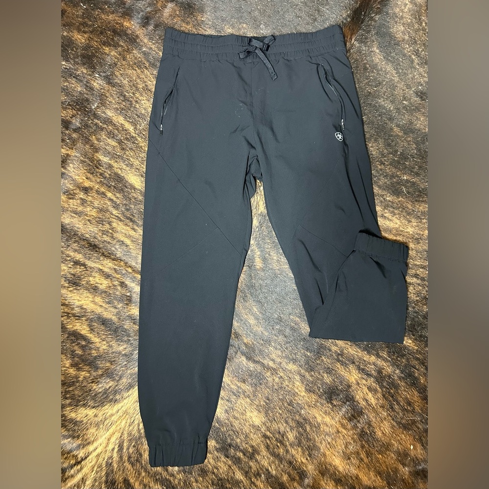 Women’s Ariattek Black Jogger Pants